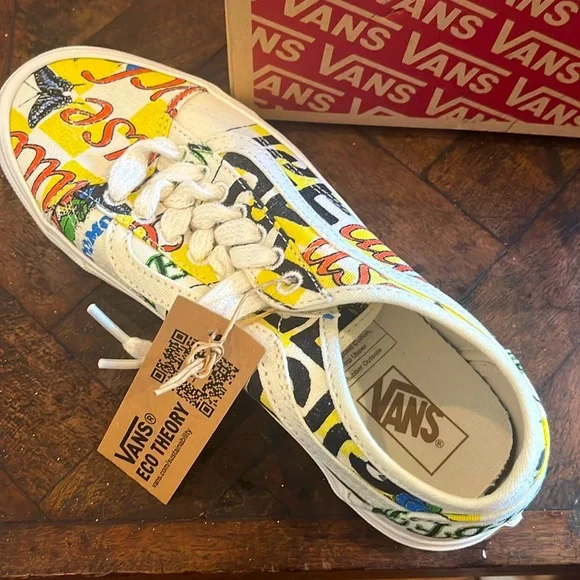 COPY - NWT Vans “Old School Tape” Sneakers Women’s 8, Men’s 6.5 New with Tag & … - Picture 10 of 14